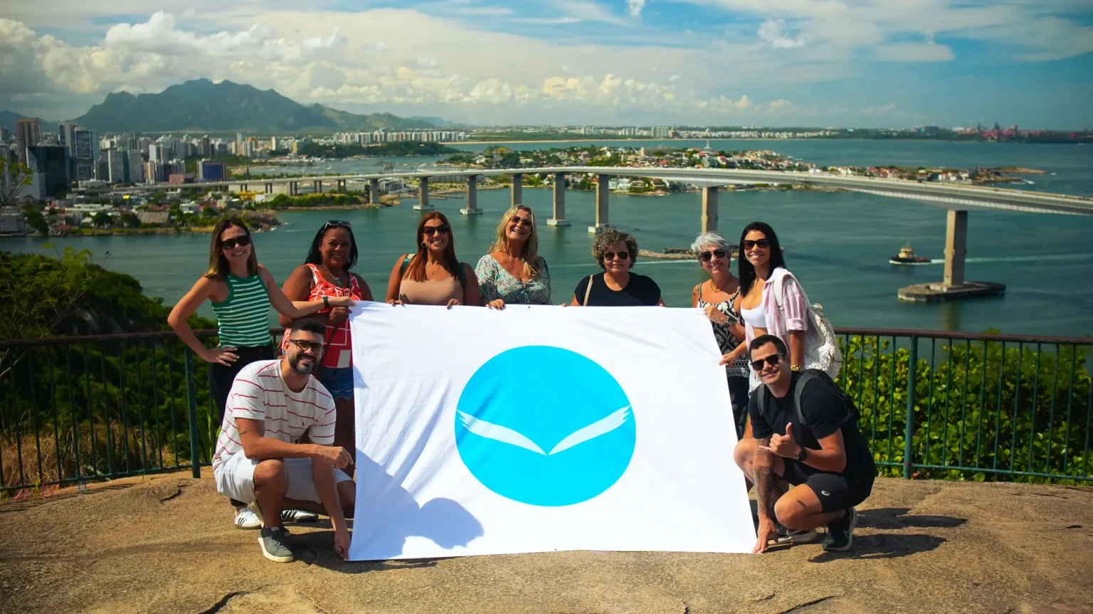 Grupo da RIB Turismo durante uma expedição